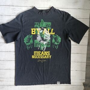 Sean John "By All Means Necessary" Tee Size Large‎